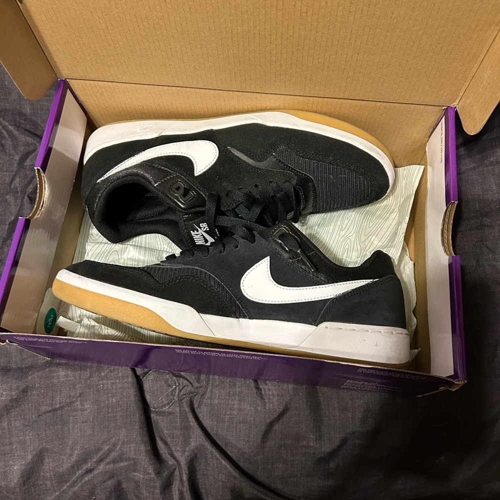 Nike